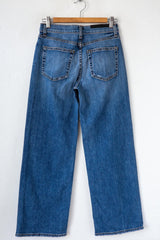 Mid Rise Crop Jean