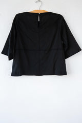 Helmer Emb Top
