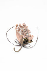 Thrush Dual Clip Corsage
