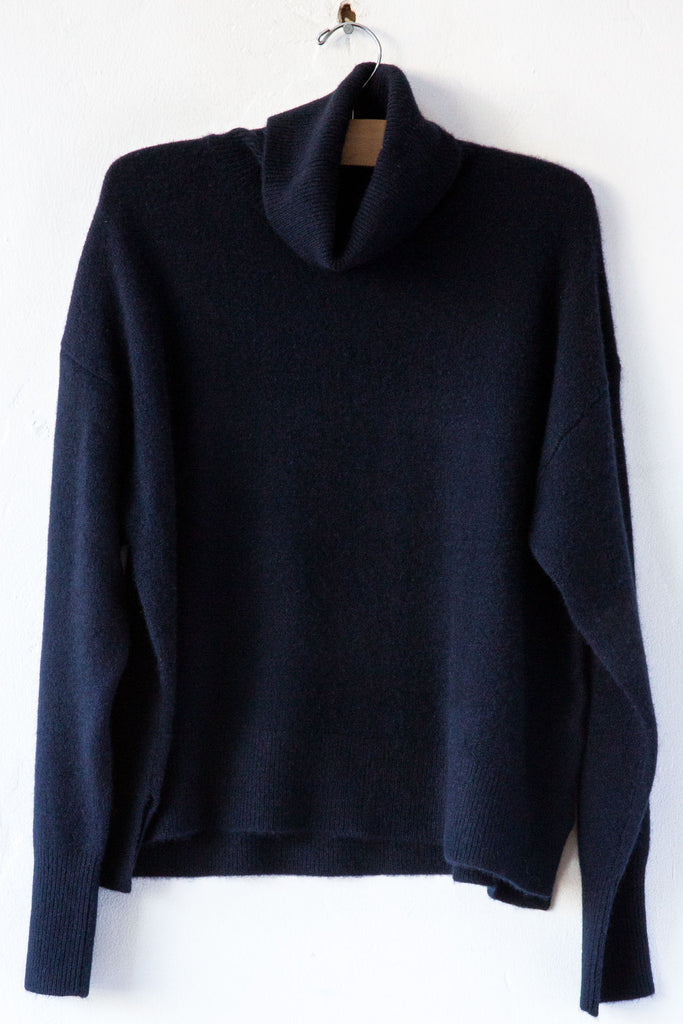 Hi Neck Cashmere Sweater