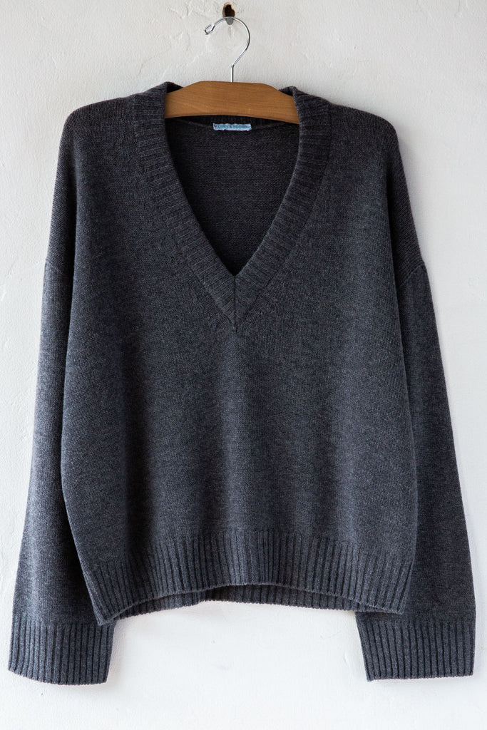 Merino/Cashmere V Neck