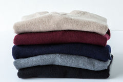 Merino/Cashmere V Neck