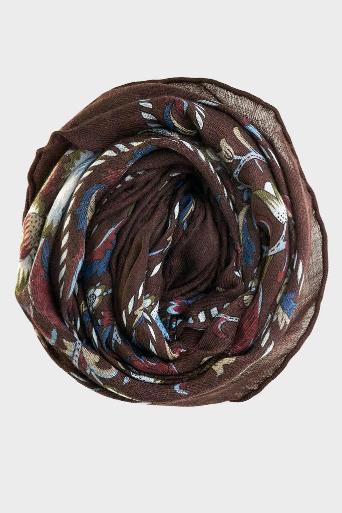 Lodden Triangle Scarf
