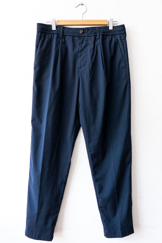 White Sand Navy Steve Pant