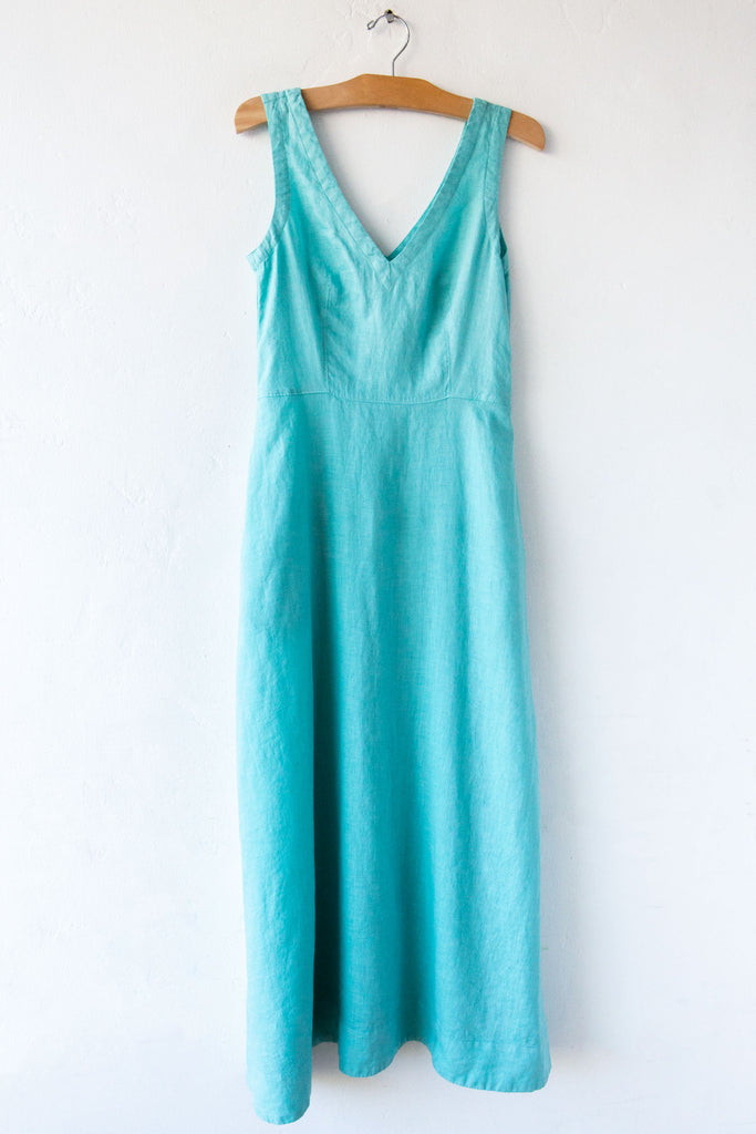 Sleeveless V Dress